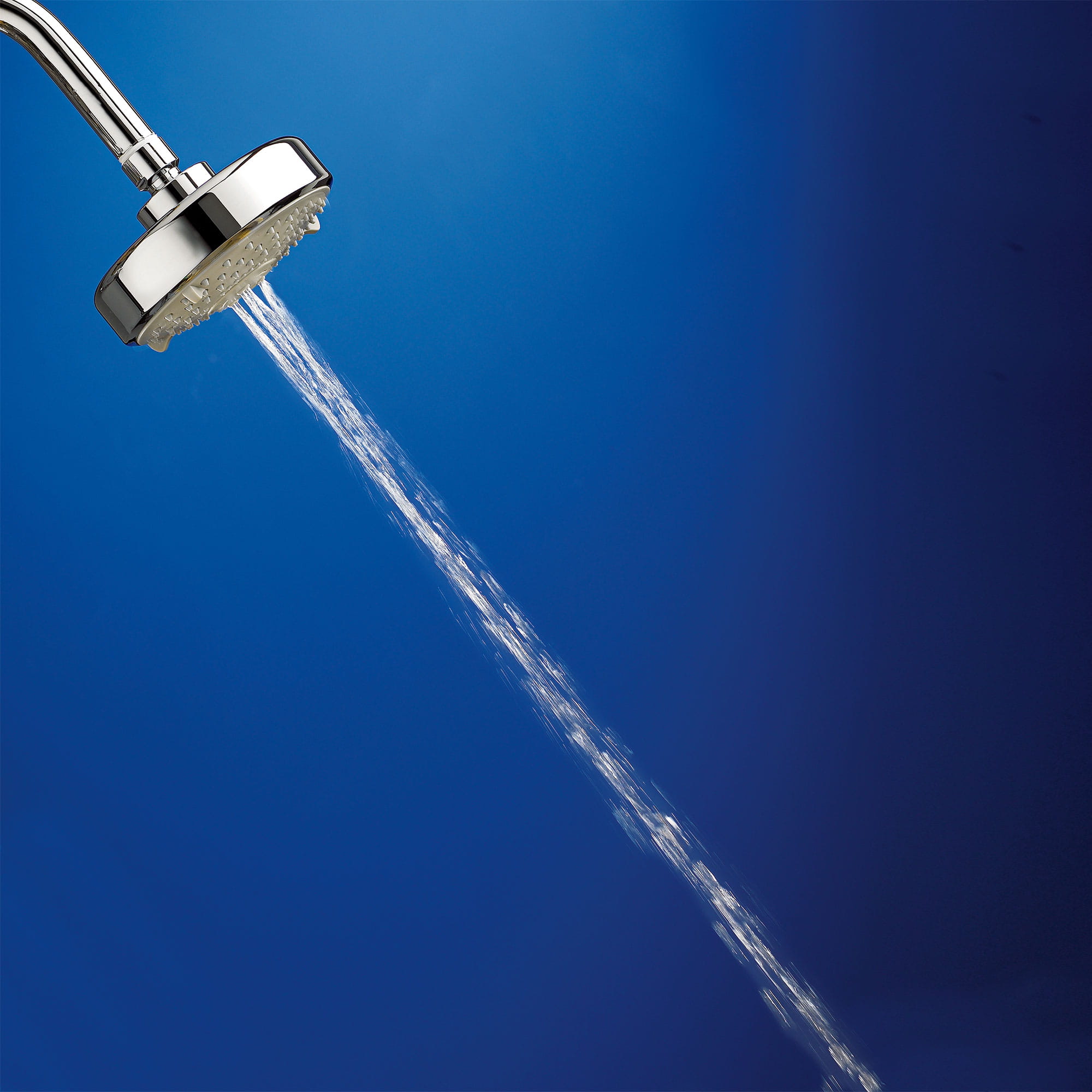 Pomme de douche 3 fonctions 4-3/4 po 2,5 gpm/9,5 L/min